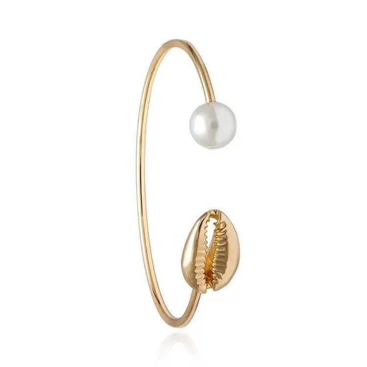 Gold Shell bangle